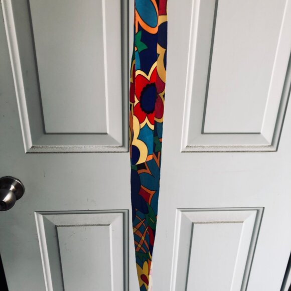 Rubies 60s 70s Hippie Groovy Halloween Costume Top Scarf Fringe Women Small USA - Picture 4 of 7